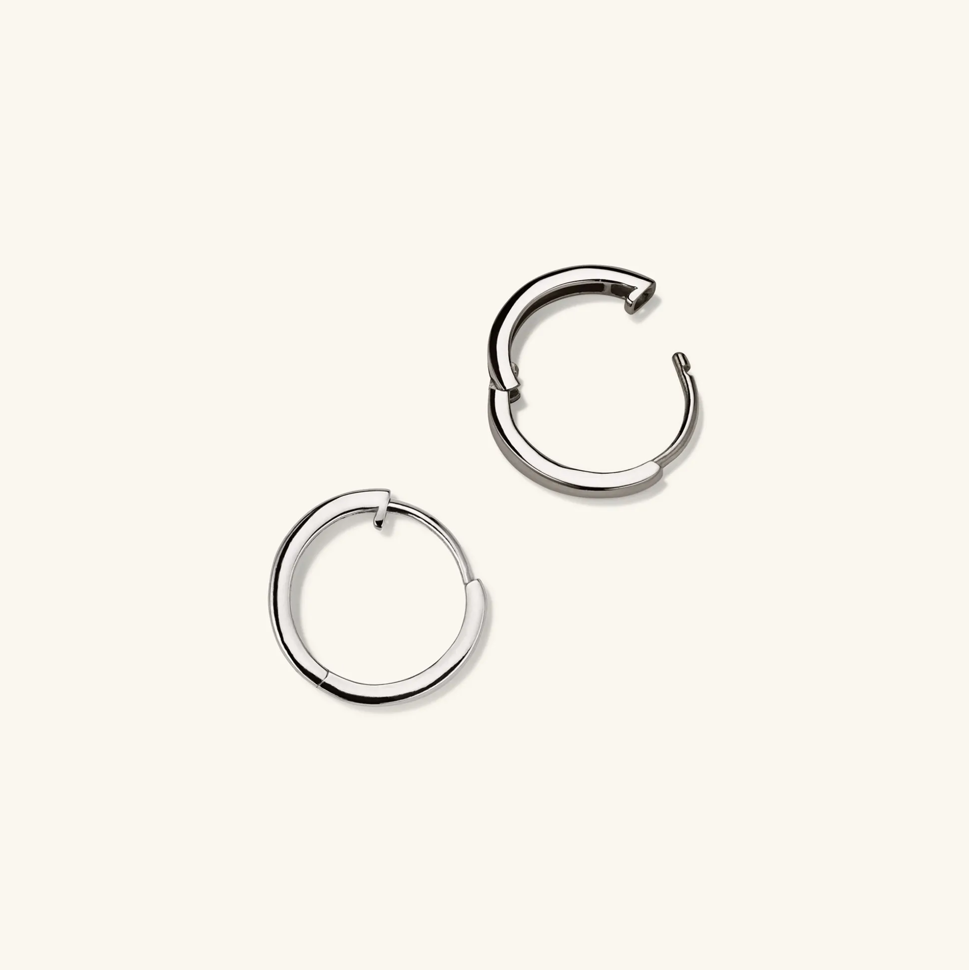 easy_huggie_hoops_4-1.webp Mejuri Easy Huggie Hoops- Hoop Earrings | Earrings